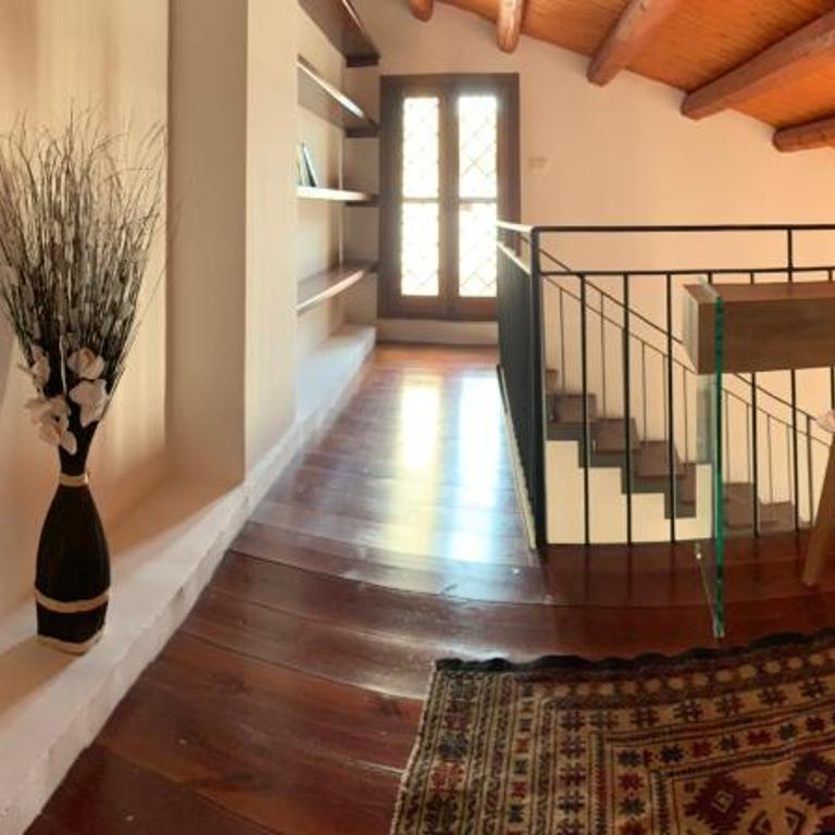 Palazzo resuttana - Appartamentino su 2 Livelli - 83