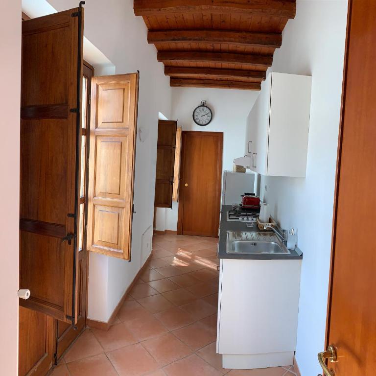 Palazzo resuttana - Appartamentino su 2 Livelli - 94