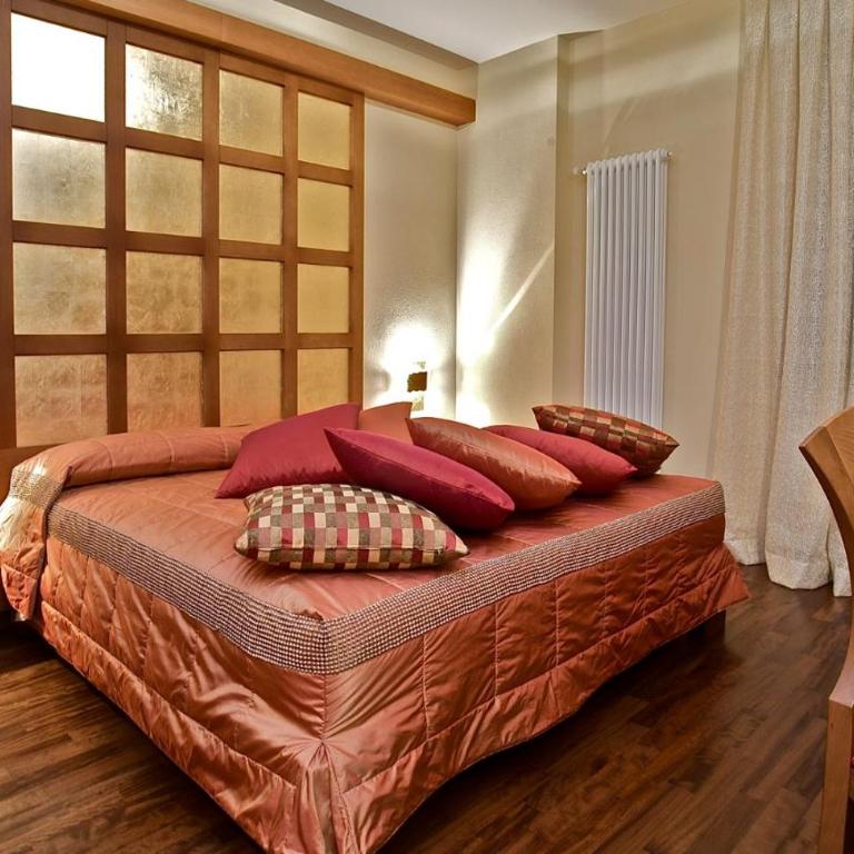 Design Suite Tirano - Camera Matrimoniale Superior - 2