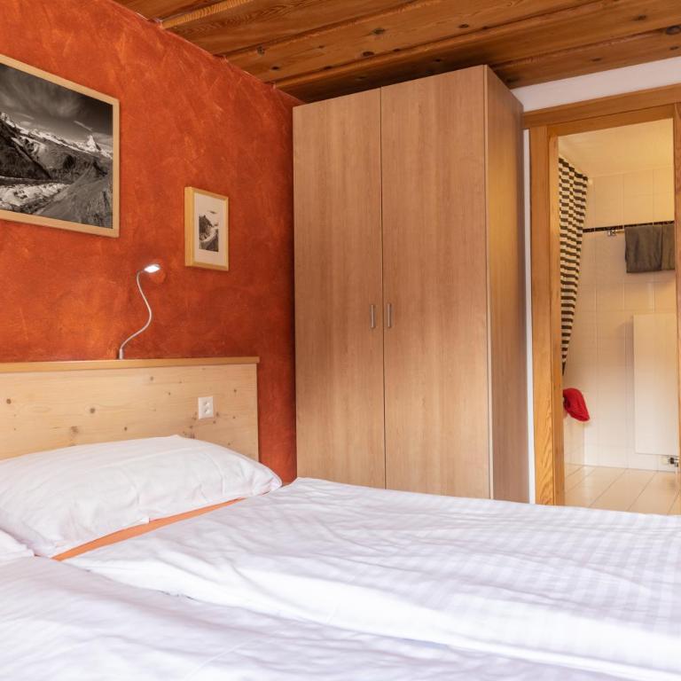 Hotel Bahnhof - Doppelzimmer mit Blick auf das Matterhorn - 3