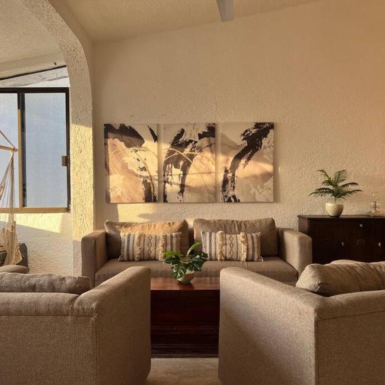 Dream penthouse with private rooftop and amazing views - Three-Bedroom Apartment - 16
