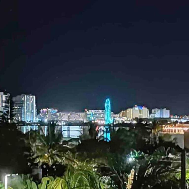 Dream penthouse with private rooftop and amazing views - Three-Bedroom Apartment - 24