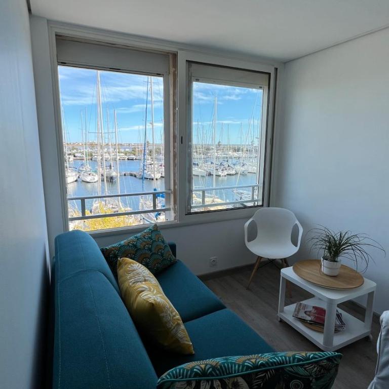Superbe appartement rénové avec vue magnifique - Appartement 2 Chambres - 2