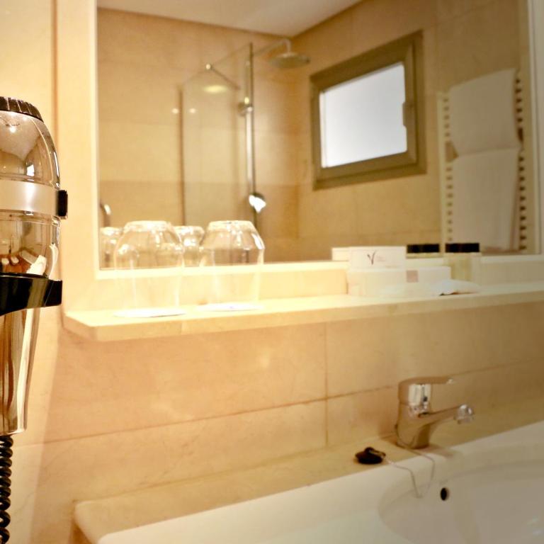 Hotel Villamadrid - Double Room - 7