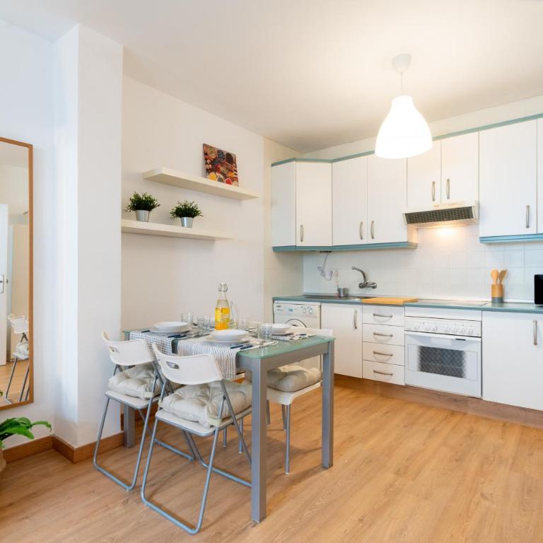 CR ALAMEDA Amplio y Traquilo apartameto para parejas - Apartamento de 1 dormitorio - 4