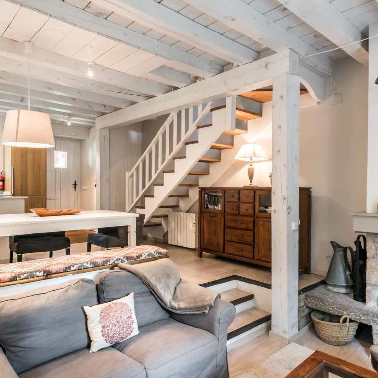 Casa Aneto by Totiaran - Three-Bedroom House - 7