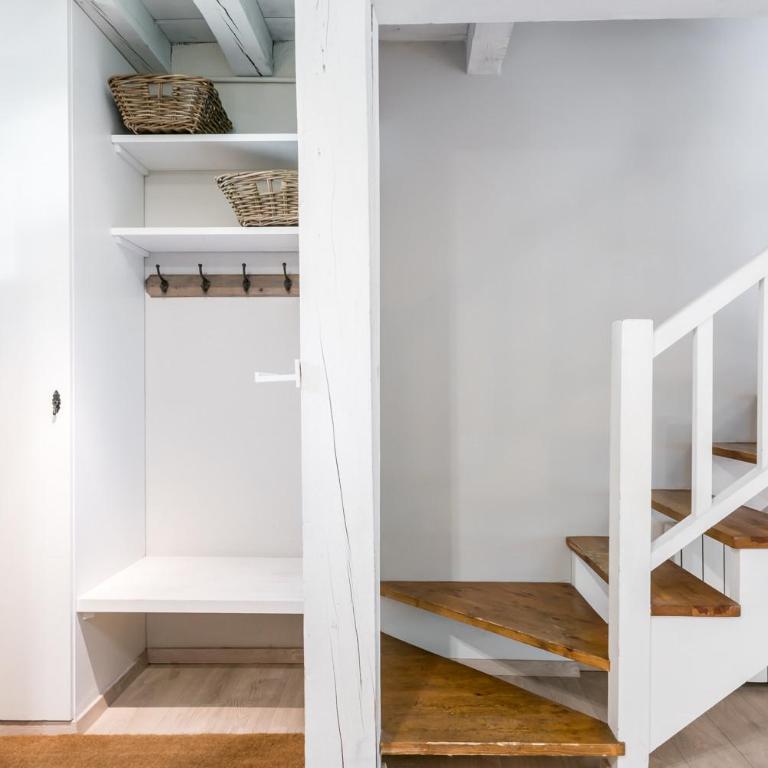 Casa Aneto by Totiaran - Three-Bedroom House - 13