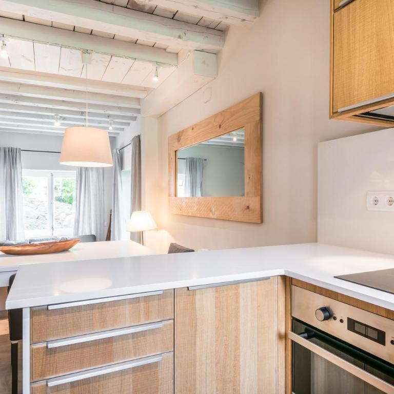 Casa Aneto by Totiaran - Three-Bedroom House - 12