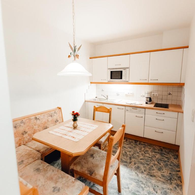 Zimmer & Ferienwohnungen Dandler - Apartment mit 1 Schlafzimmer - 12