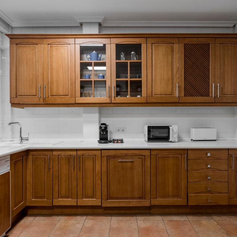 Dobo Madrid Orense - Apartment - 13