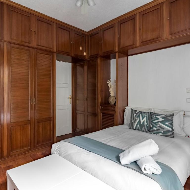 Dobo Madrid Orense - Apartment - 20
