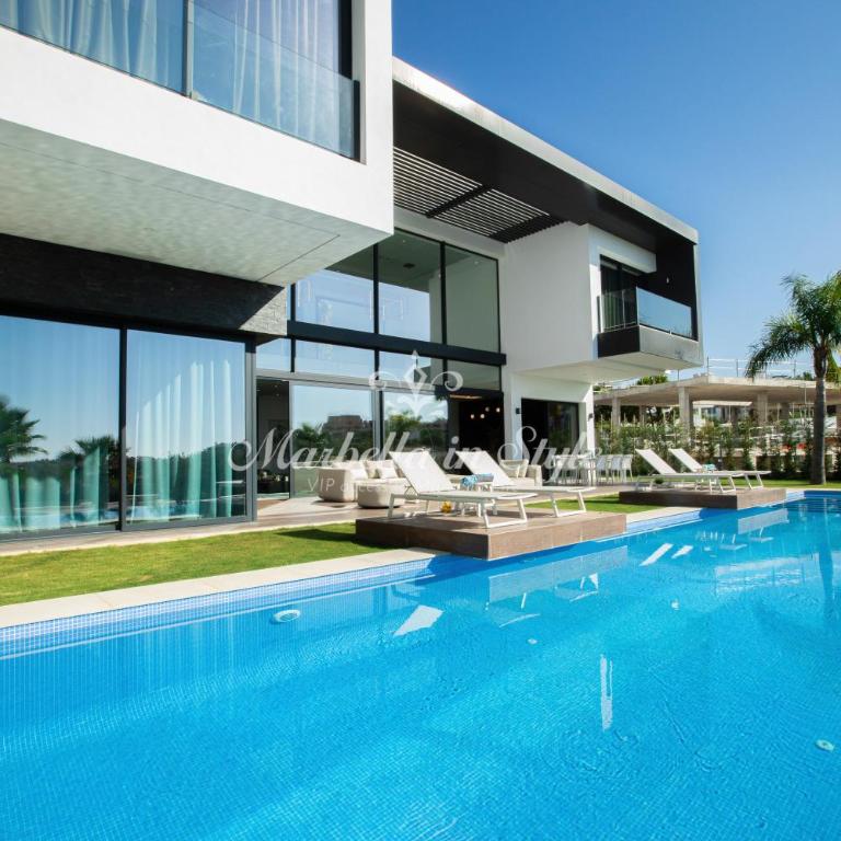Villa Michaela moderna de súper lujo con piscina y vistas - Villa Deluxe - 11
