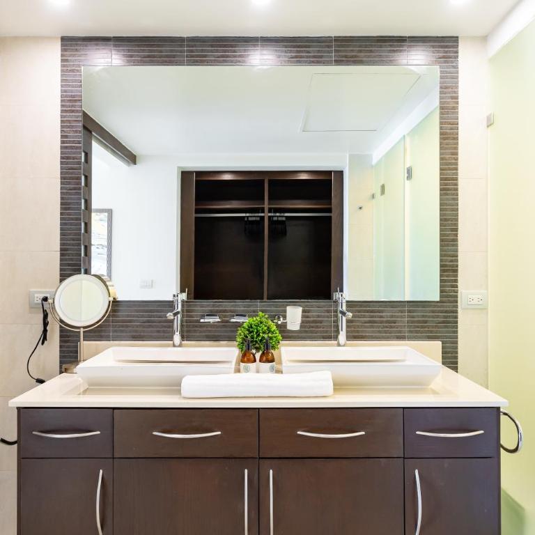 Casa Brisas apts - Two-Bedroom Apartment - 35