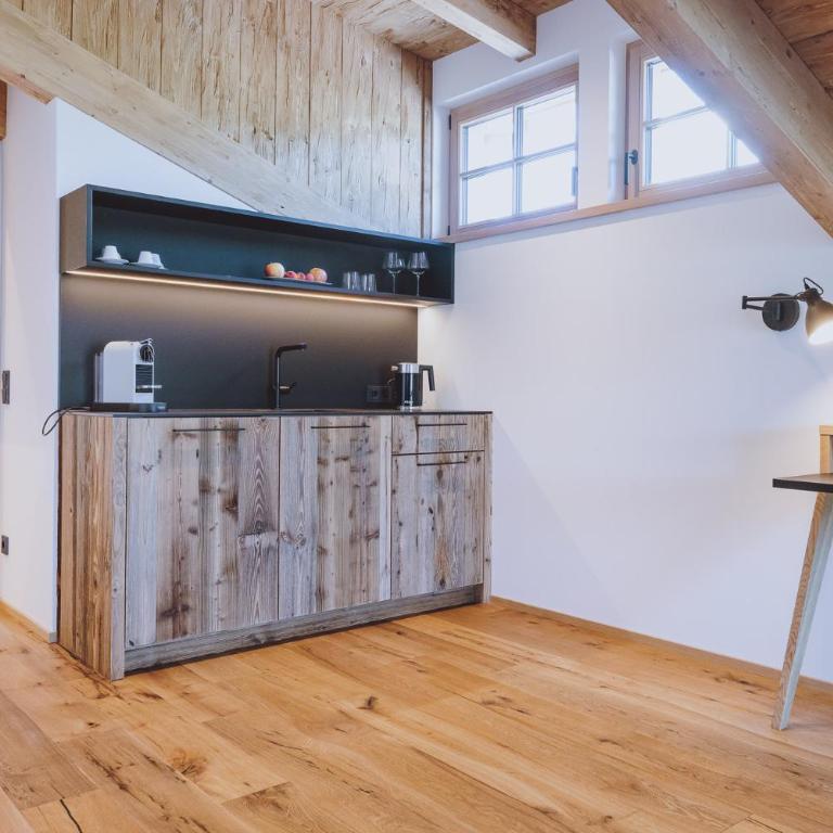 ZAGLGUT Premium Hotel & Chalets, Zell am See-Kaprun - Wellness & Infinity Pool, Air Conditioning, Panoramic Views & Summer Card Included - Superior Panorama Suite mit Sauna und Badewanne - 3