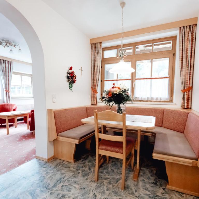 Zimmer & Ferienwohnungen Dandler - Apartment mit 1 Schlafzimmer - 4