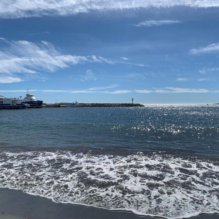 CAP SUD 83 APPART VUE MER 200m plages - Appartement 2 Chambres - 22