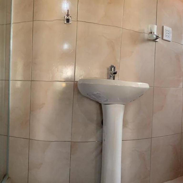 Lili's Hostel - Quadruple Room with Garden View - 8