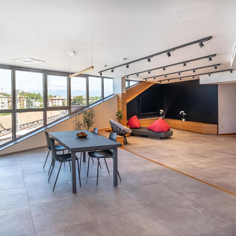 [Attico di Design] a 5 min da Centro e Fiera - Appartamento Attico - 11
