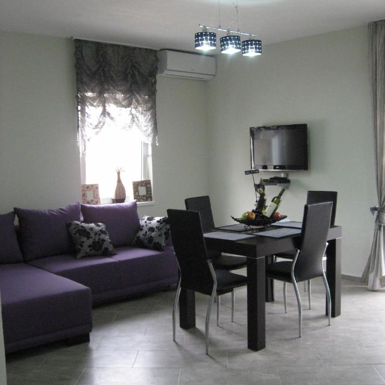 Smokva Apartments - Two-Bedroom Apartment - 3