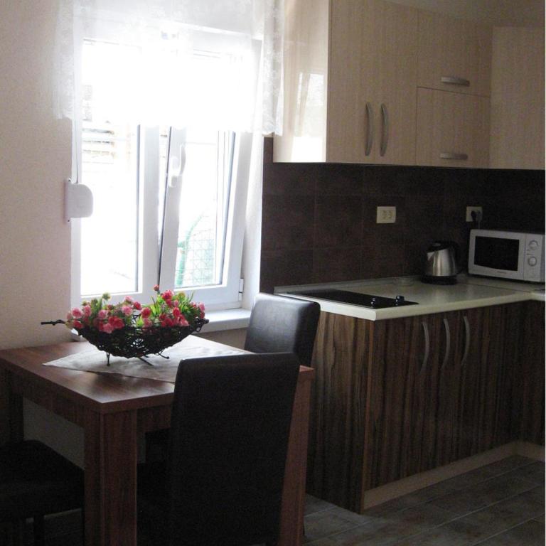 Smokva Apartments - Three-Bedroom Townhouse - 10