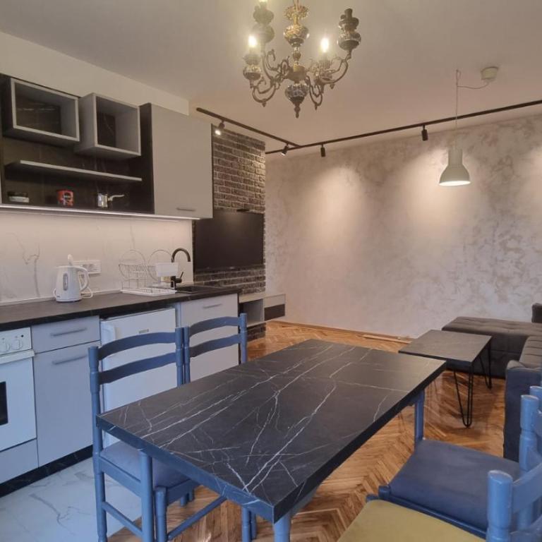 Apartments near city center - Apartman sa 1 Spavaćom Sobom - 12