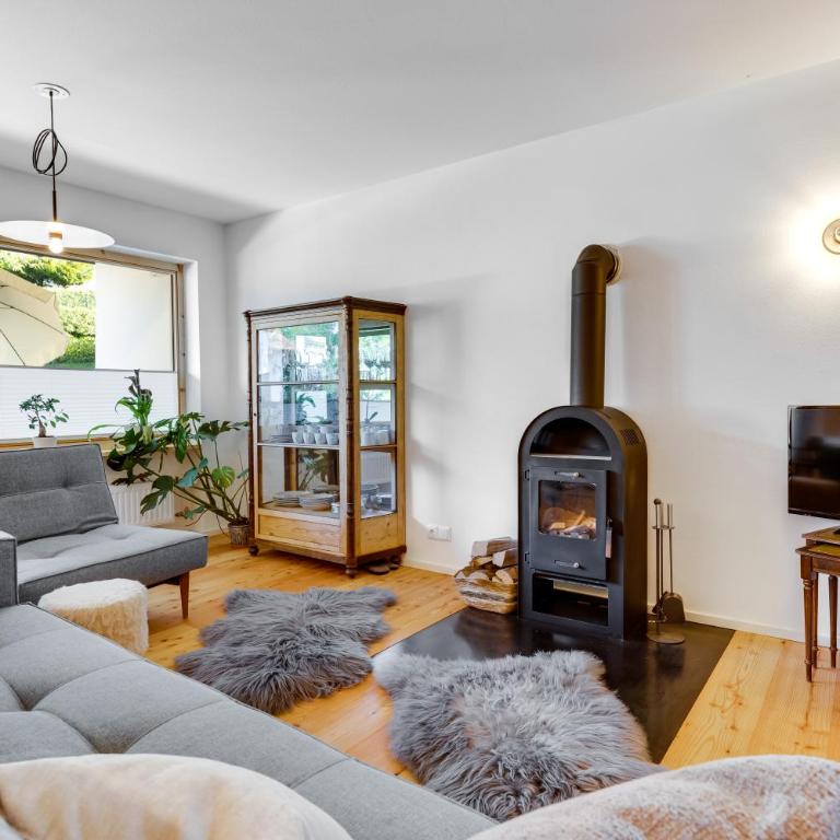 Luxus Ferienwohnung mit Badewanne, Kamin und Bergblick - Apartment mit 1 Schlafzimmer - 4