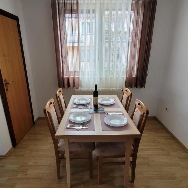 Apartment - Sunny Peaks - One-Bedroom Apartment - 5