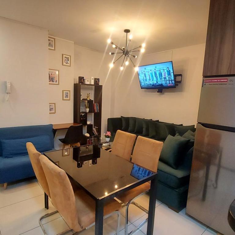 Lujoso Apartamento Nuevo, cerca de todo, moderno 100% amoblado con Netflix, Parqueo gratuito y WIFI. LUXURY - Apartamento de 1 dormitorio - 47