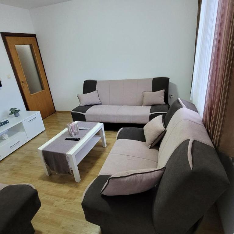 Apartment - Sunny Peaks - One-Bedroom Apartment - 2