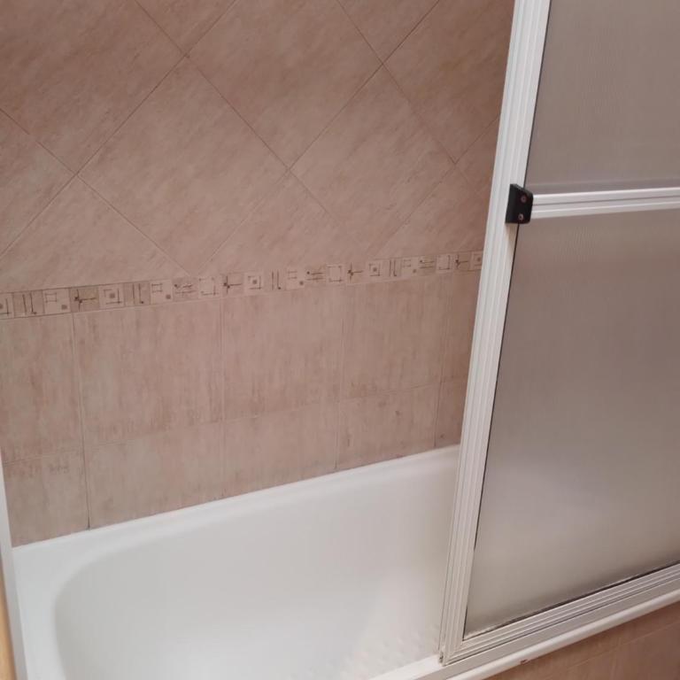 ALBERTI APARTAMENTS - One-Bedroom Apartment - 2