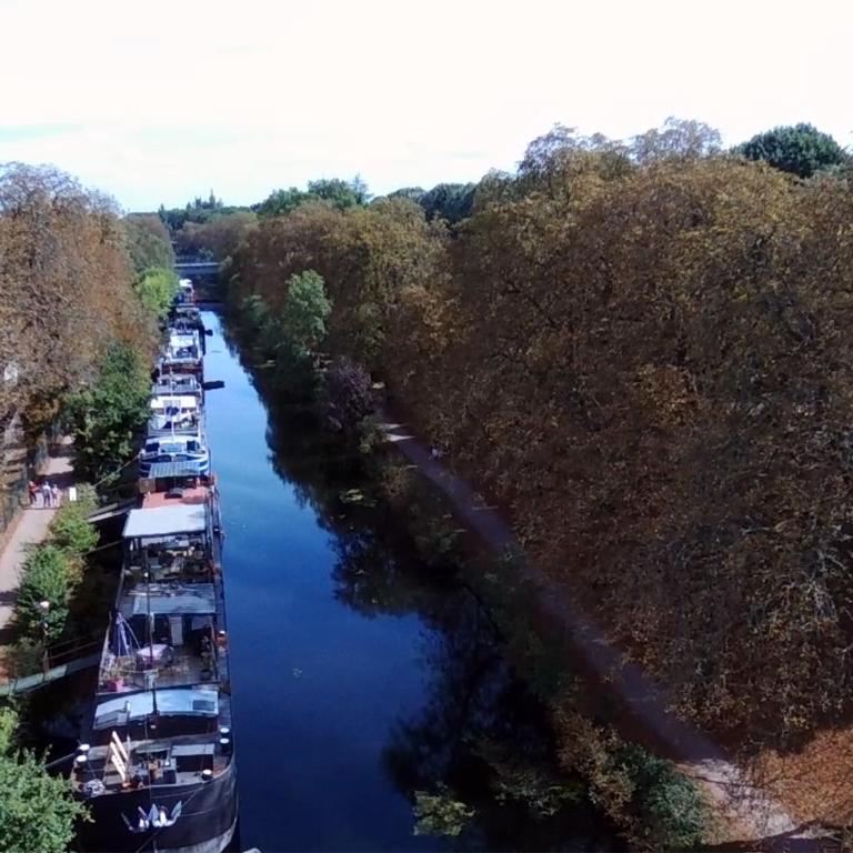 Appartement atypique indépendant sur péniche - Appartement avec Terrasse - 62