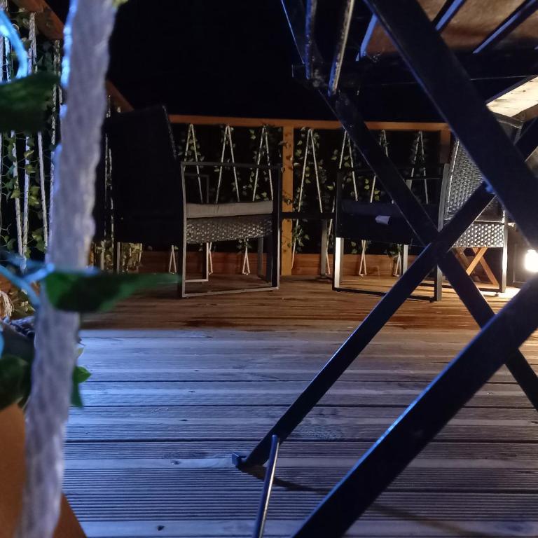 Appartement atypique indépendant sur péniche - Appartement avec Terrasse - 49
