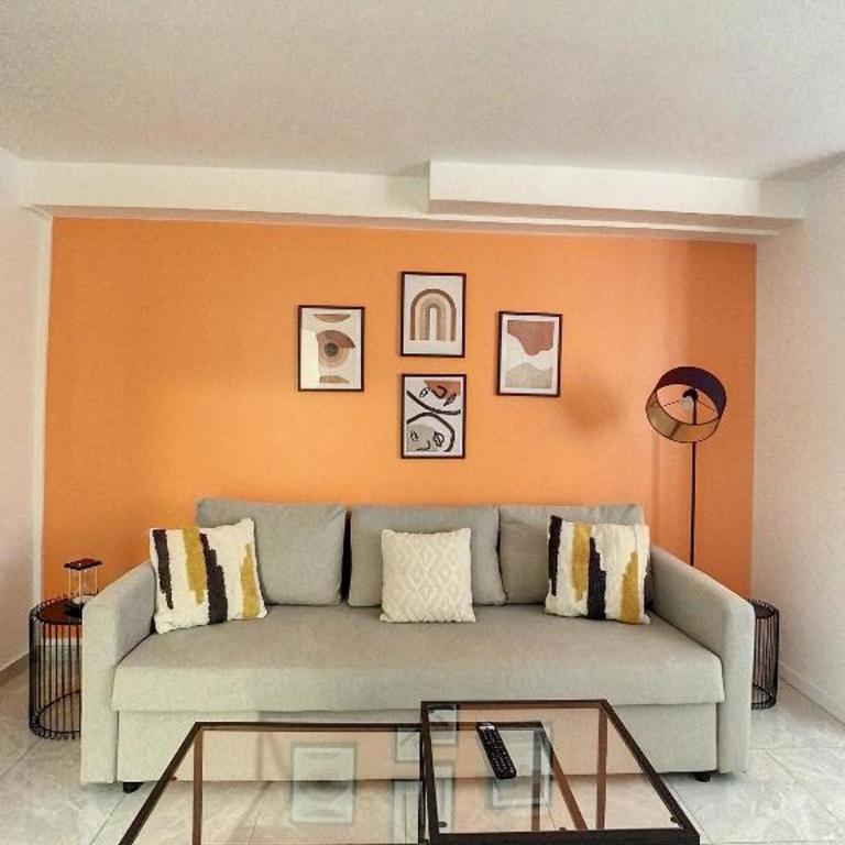 GRAND T2 GARE AMIENS TOUT CONFORT 2PERS WIFI - One-Bedroom Apartment - 10