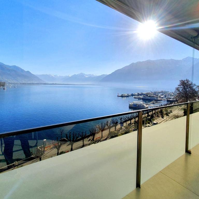 Residenza Vivian Deluxe Apartments - Appartamento Deluxe con Vista Lago - 14