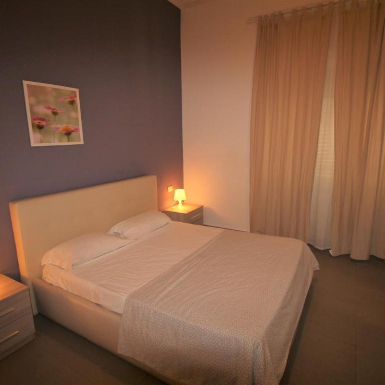 Katana Residence - Deluxe Apartment with Balcony - 6