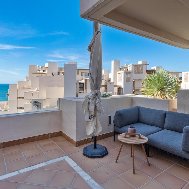 Beachfront Bahia La Plata by Costarentals- Ref M13 - Apartamento de 2 dormitorios - 39