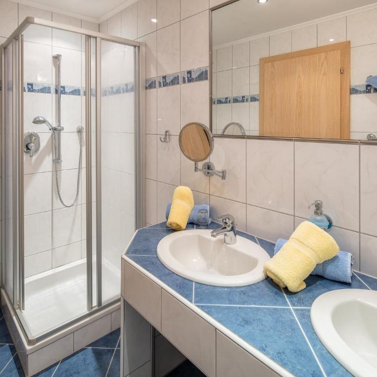 Haus Enzian - Apartment mit Balkon - 1