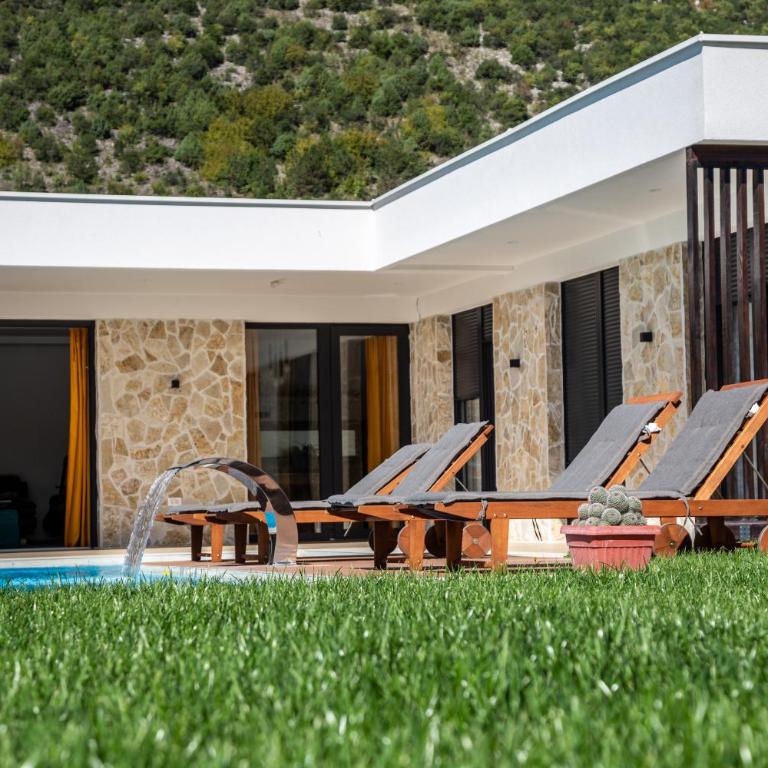 Villa Nera - Etwa - Three-Bedroom Villa - 41