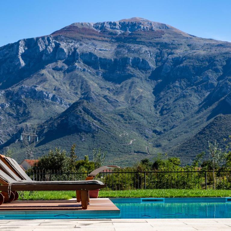 Villa Nera - Etwa - Three-Bedroom Villa - 28