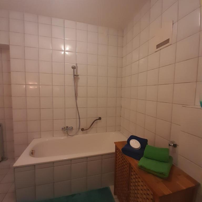Appartements Donaublick - Apartment - 11