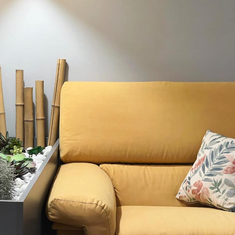 Stay U-nique Apartments Sants - Three-Bedroom Apartment - 20
