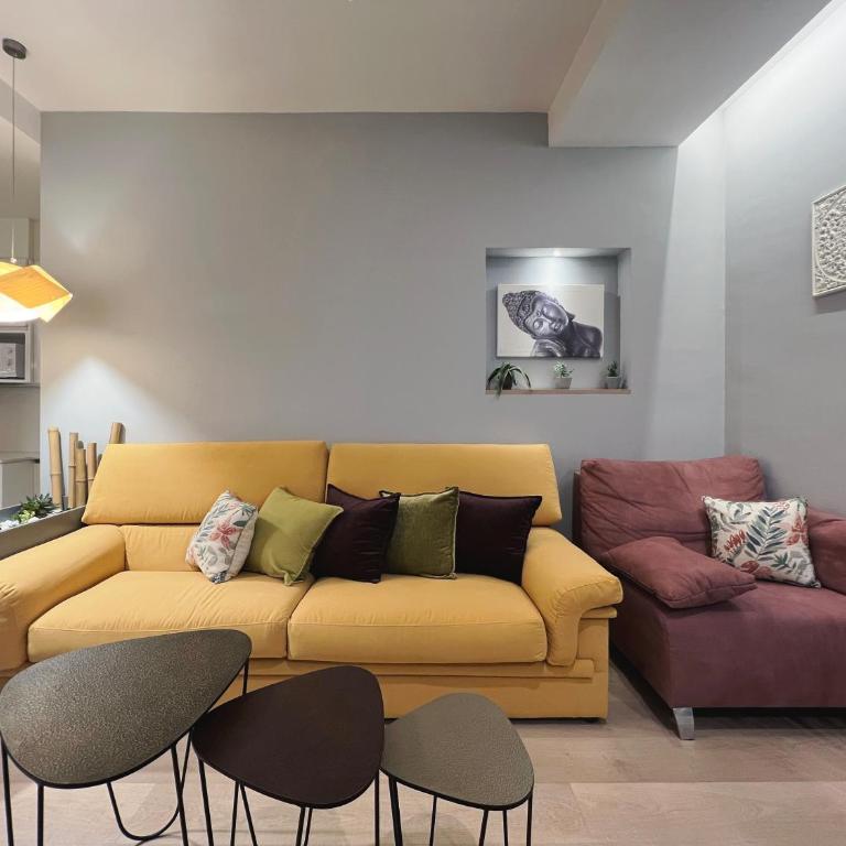 Stay U-nique Apartments Sants - Three-Bedroom Apartment - 16