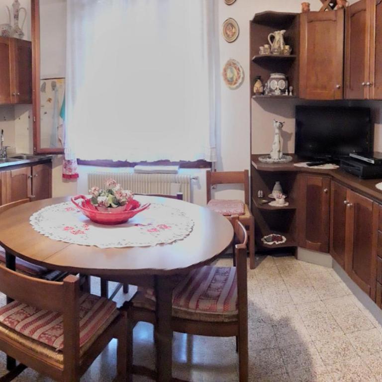 Ampio APPARTAMENTO VICINO AL CENTRO DI TREVISO, PARCHEGGIO GRATUITO - Apartment mit 2 Schlafzimmern - 15