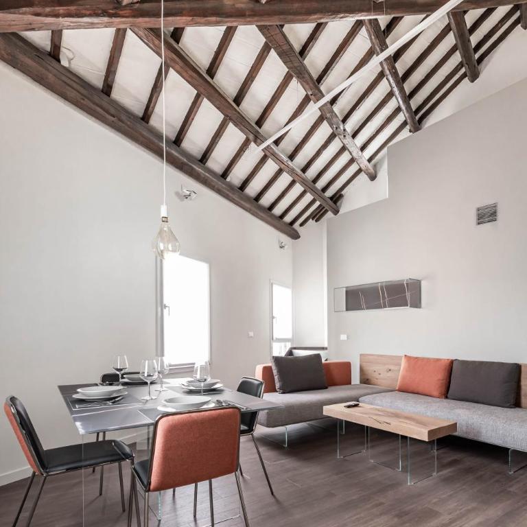 Palazzo '900 Design Flats - Il Prato - One-Bedroom Apartment - 1