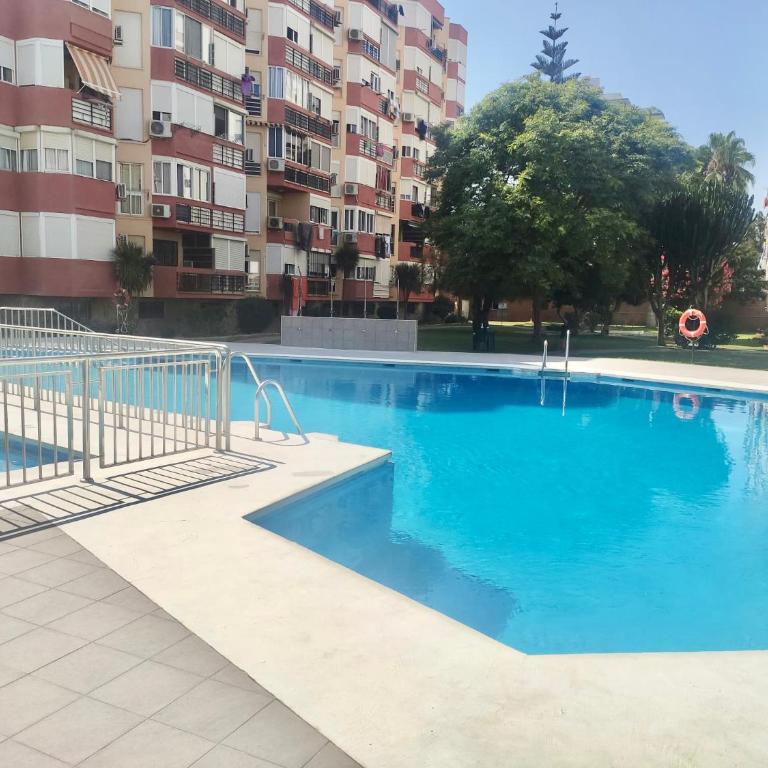 PRECIOSO ESTUDIO CON PISCINA, JUNTO A LA PLAYA - One-Bedroom Apartment - 20