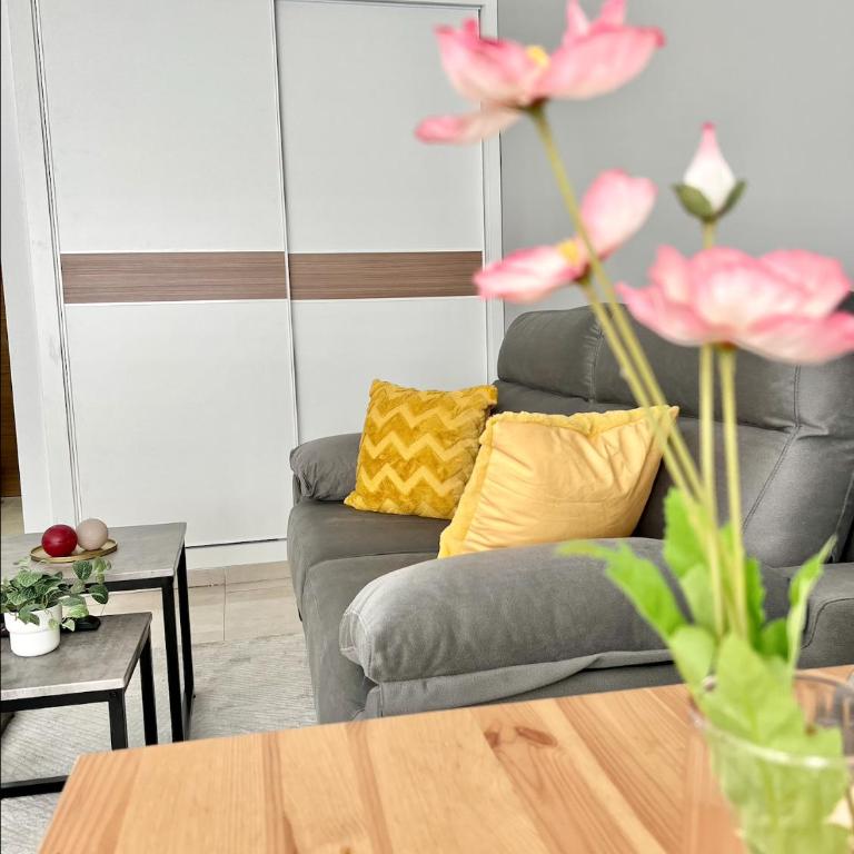 PRECIOSO ESTUDIO CON PISCINA, JUNTO A LA PLAYA - One-Bedroom Apartment - 17