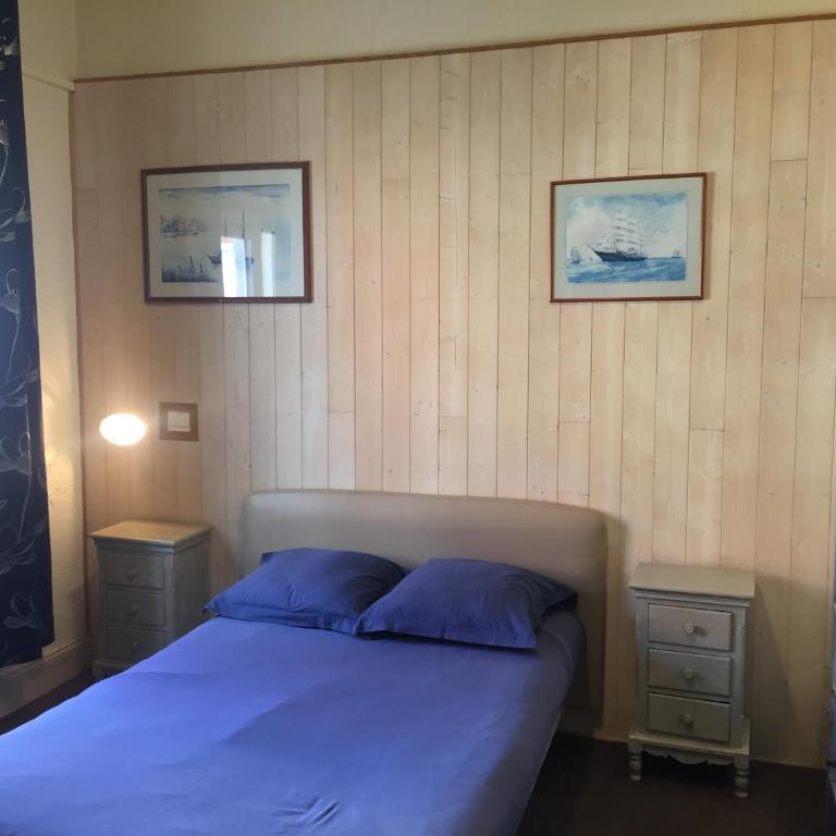 AUBERGE RIVA BELLA - Doppel-/Zweibettzimmer mit Dusche - 2