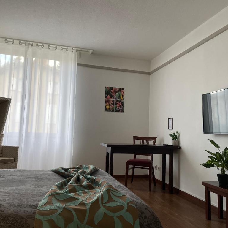 L'EMBLEME - BOUTIQUE HOTEL - Chambre Deluxe avec 2 Lits Doubles - 5