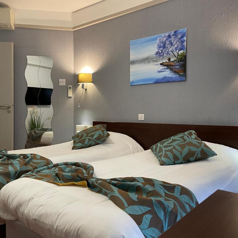 L'EMBLEME - BOUTIQUE HOTEL - Chambre Lits Jumeaux Spacieuse - 4