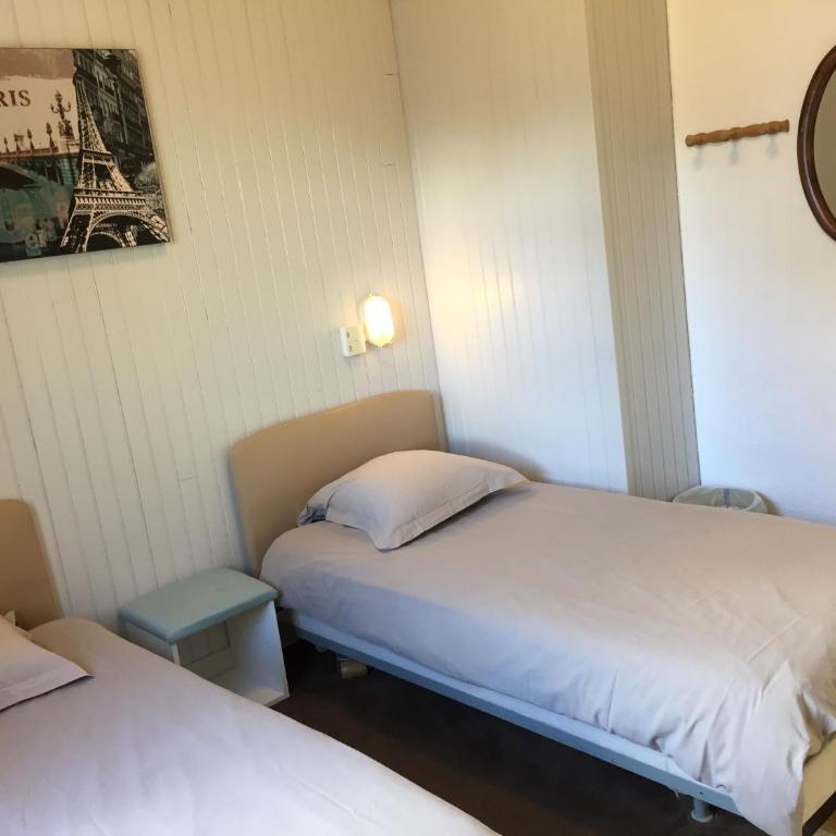 AUBERGE RIVA BELLA - Doppel-/Zweibettzimmer mit Dusche - 23